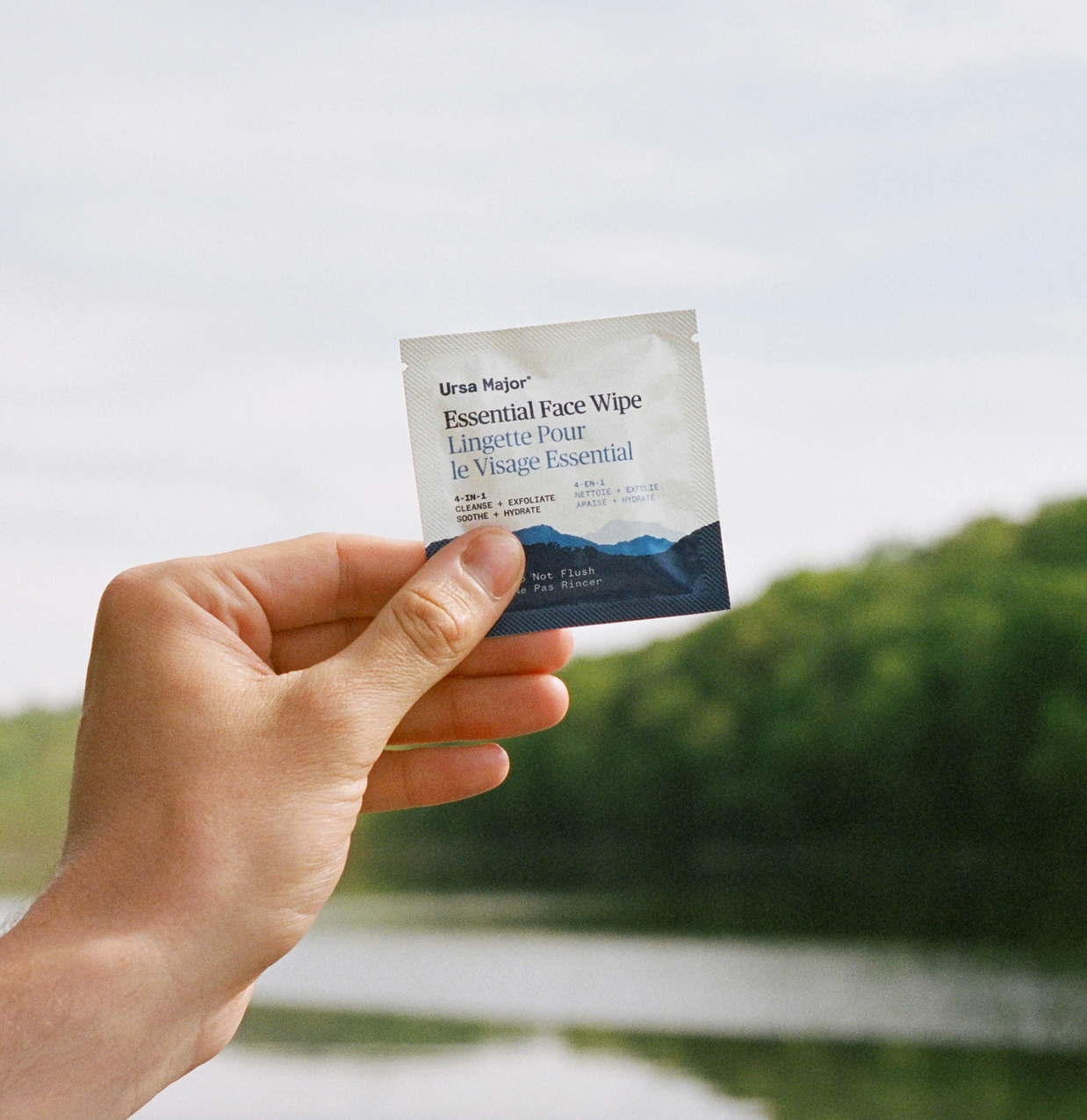 URSA MAJOR Essential Face Wipes